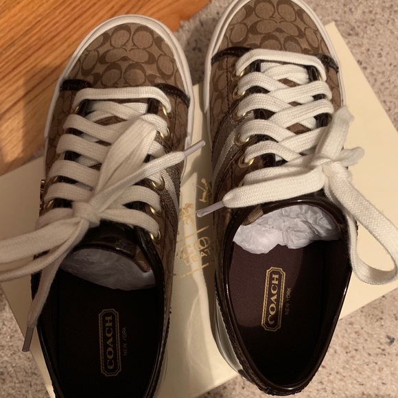 Coach sneakers - Picture 2 of 6